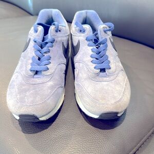 Nike Air Max 1 Lilac Suede Sneakers Shoes Sz 8